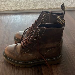 Brown vintage looking Doc Marten boots